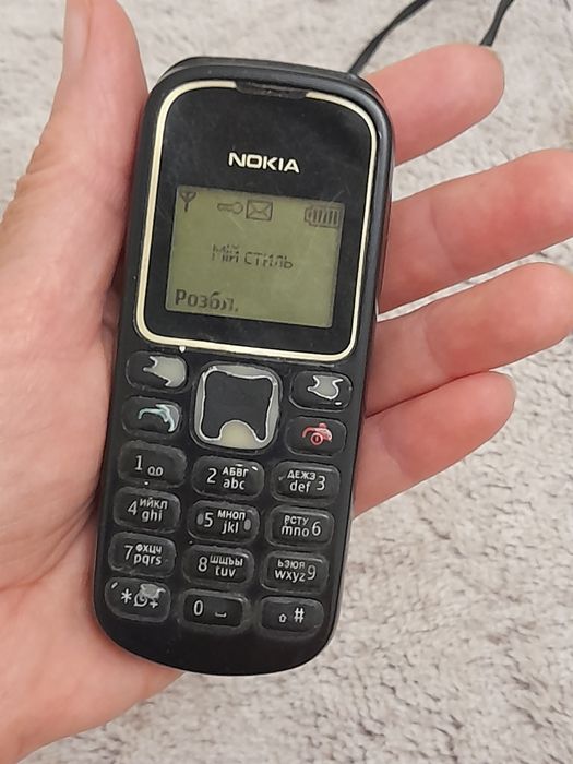 Мобільний телефон кнопочний NOKIA модель 1280 робочий вживаний.