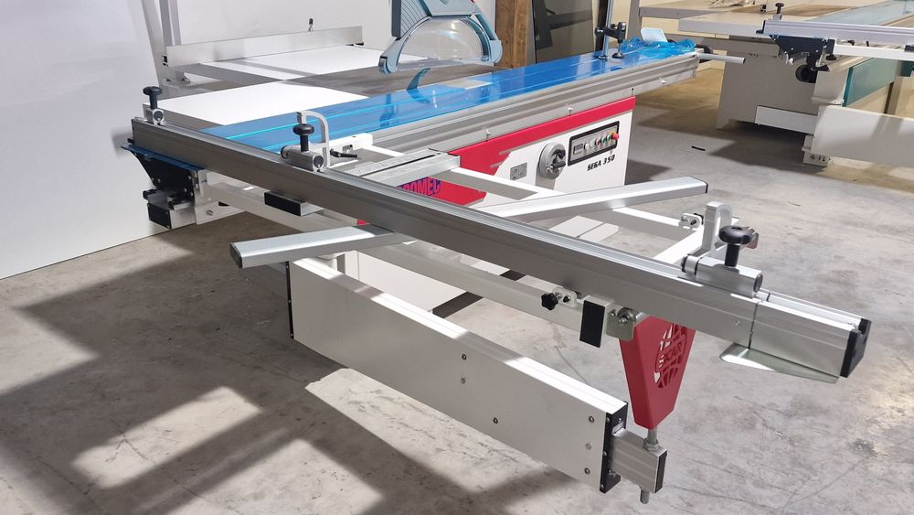 Esquadrejadora sega 350 carro 3200 motor 7.5cv nova