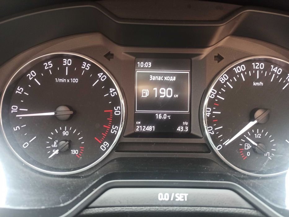 автомобіль Skoda Octavia