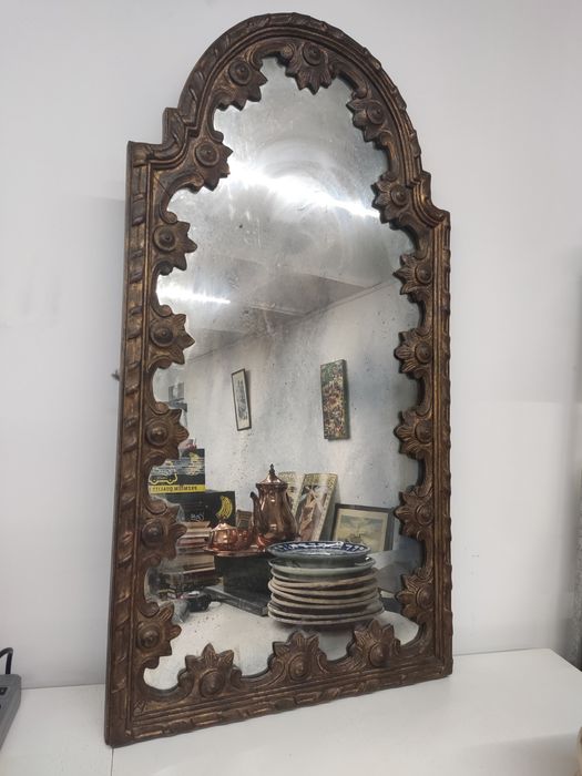 Espelho antigo moldurado