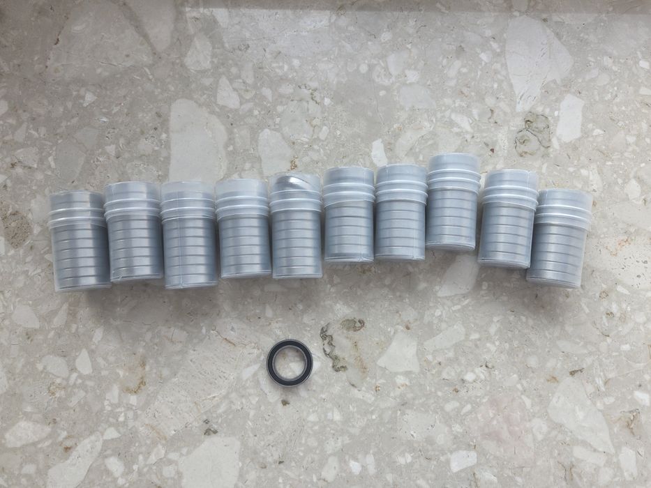 100 Nowych Łożysk  Łożysko kulkowe 61803 = 6803 2RS