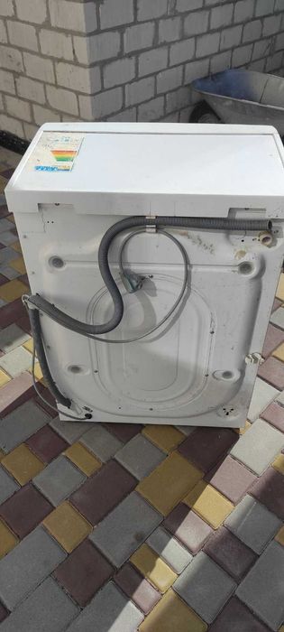 Стиральная машина Electrolux, загрузка 6 кг