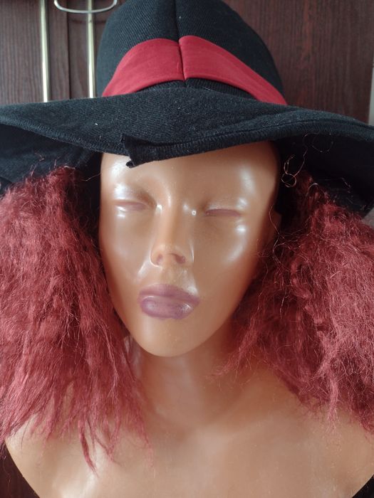 Cylinder z włosami sprzedam