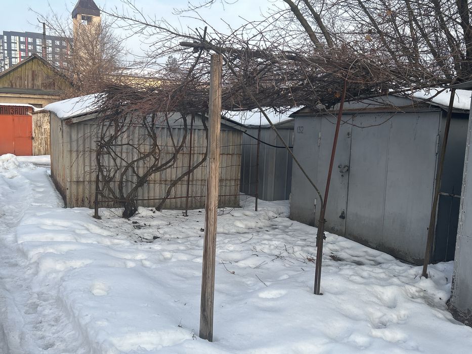 Продається гараж приватизований центр