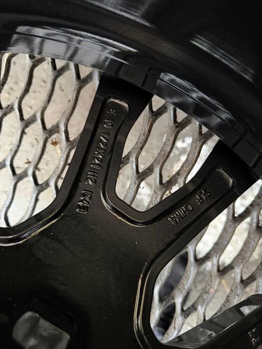 Оригінальні диски R21 на BMW X5 G05 X6 G06 915 m style