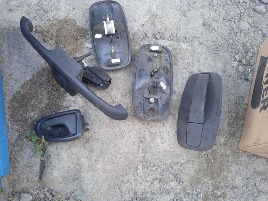 Ручка двери Рено трафик, Опель Виваро, трафік, віваро