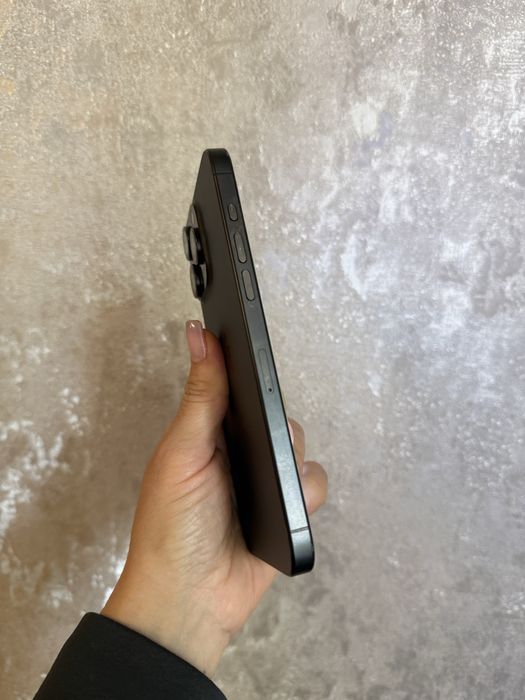 / Iphone 15 Pro max 256gb Black Titanium айфон