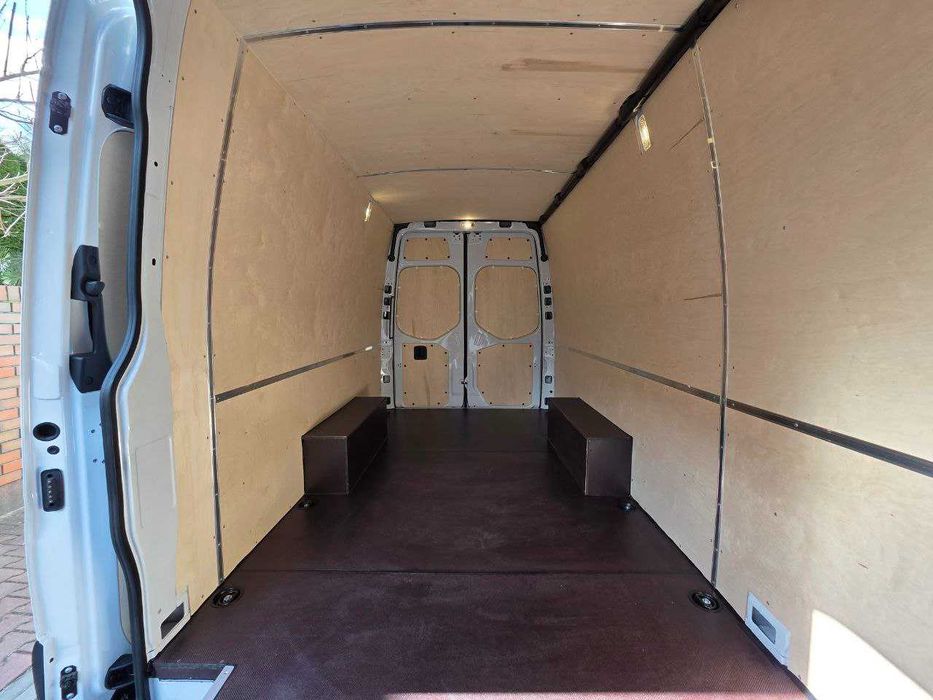 Zabudowa busa ze sklejki Mercedes Citan Vito Sprinter Van