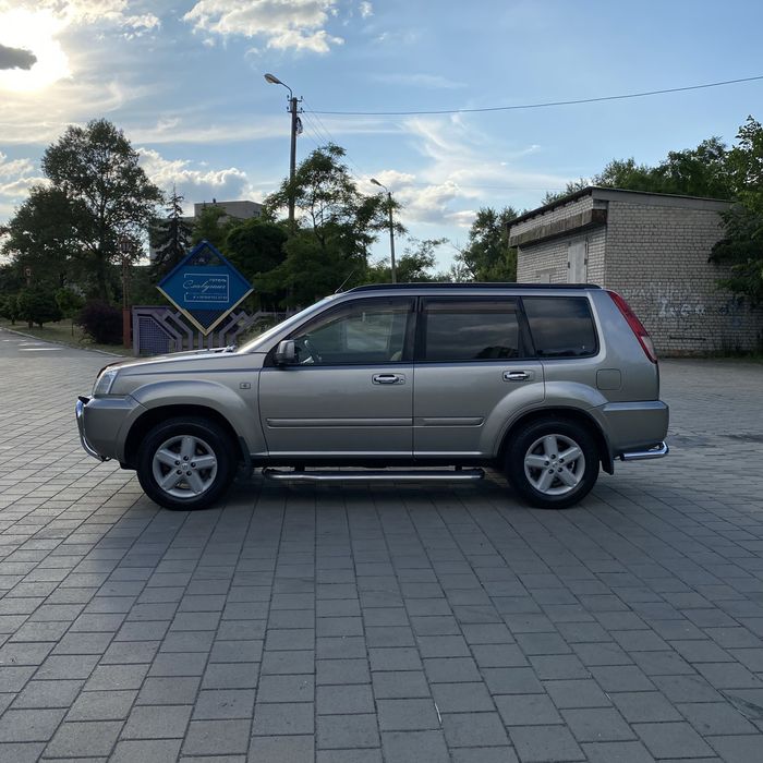 Nissan X-Trail T30 2005 Бензин 2.5 MT 4WD Columbia 177 тис. км 2 власники Рідна фарба автомобіль