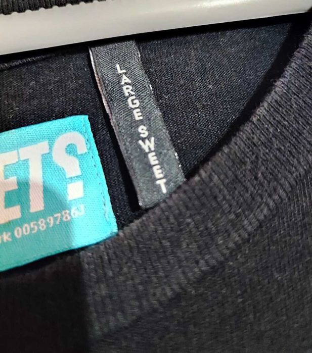 Camisola Streetwear SWEET SKTBS | L | Preto | Quase Nova