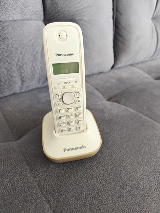 Telefon bezprzewodowy stacjonarny