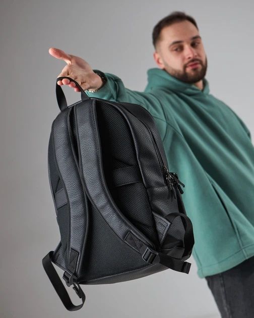Рюкзак мужской кожаный черный сумка портфель