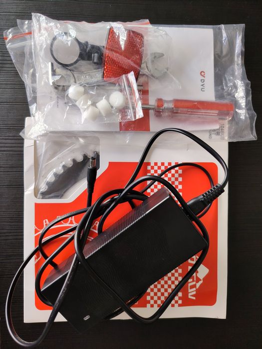 Bicicleta elétrica dobrável Dyu t1 estimada + melhorias.