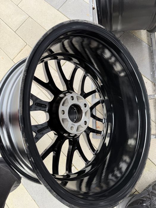 Диски 18R 5x112 8J ET35 DIA66.6 Mercedes Skoda VW