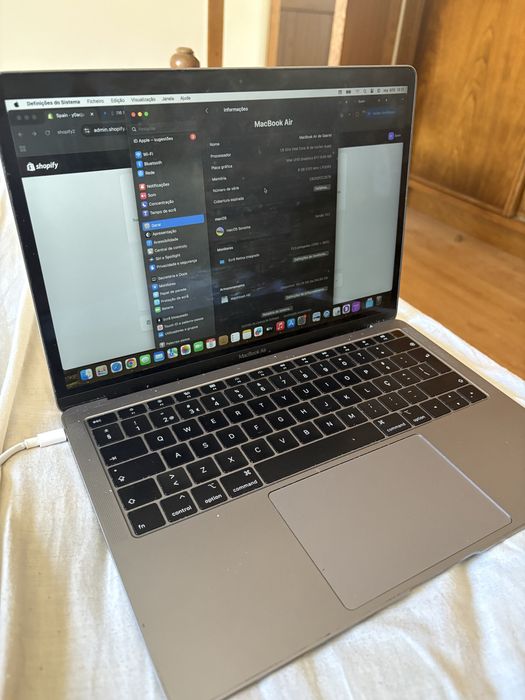 MacBook Air Retina 13 (2018)