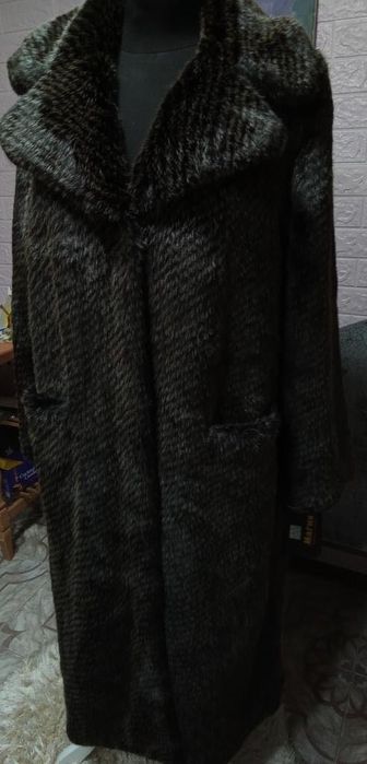 Шуба із штучного хутра