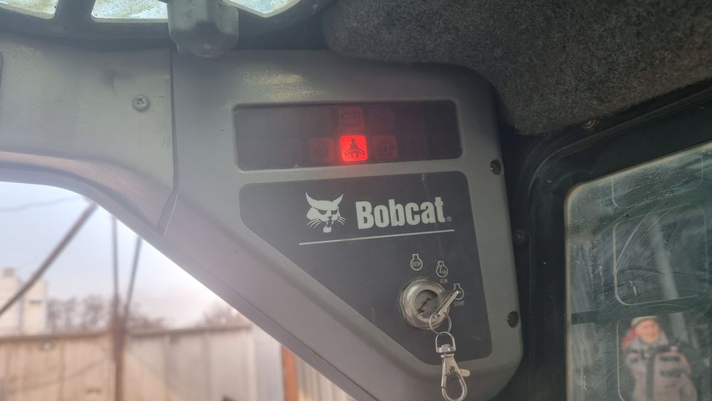 Bobcat T190 навантажувач гусеничный