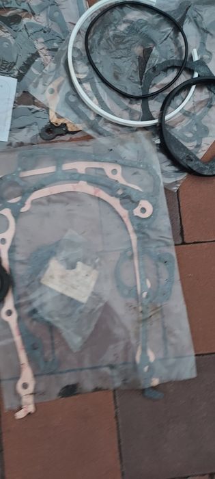 Прокладки ,РТИ и др. Газ 53  Паз