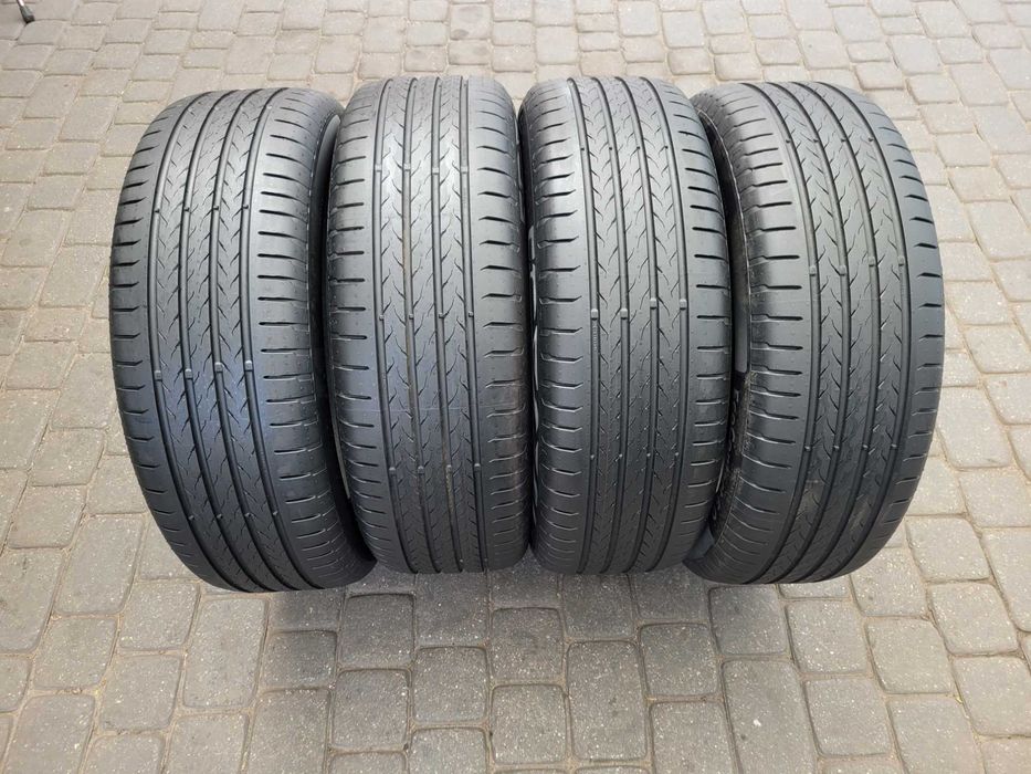 215 / 55  R 18   Continental       Lato / Komplet