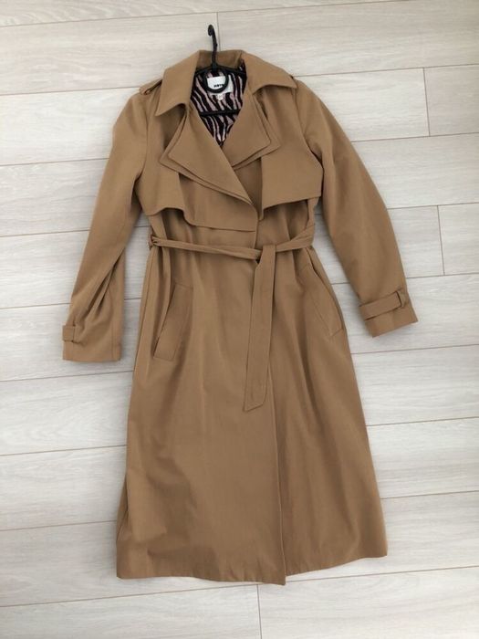 Плащ Тренч