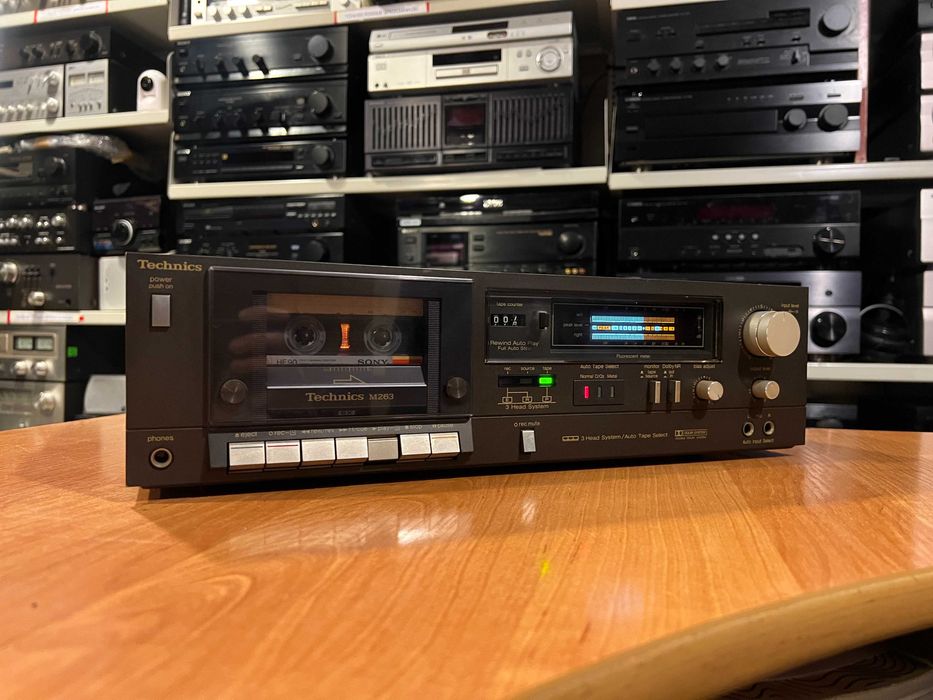 Magnetofon Technics RS-M263 Audio Room