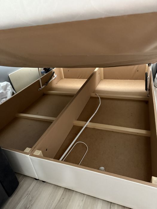 Ліжко двоспальне