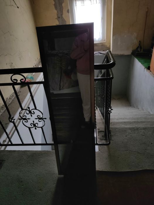 Długie lustro wąskie