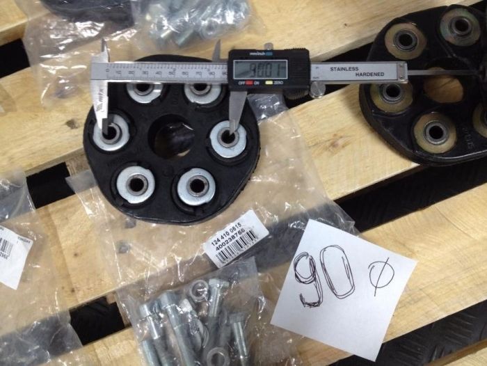 Эластичная муфта кардана Mercedes W202 W204 W124 W210 W201 W203 W208