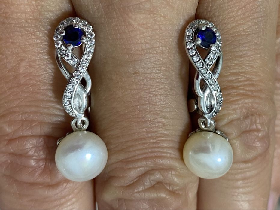 Набір з сапфірами та перлинами