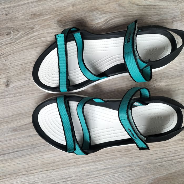 Crocs sandały W8 rozm 38/39