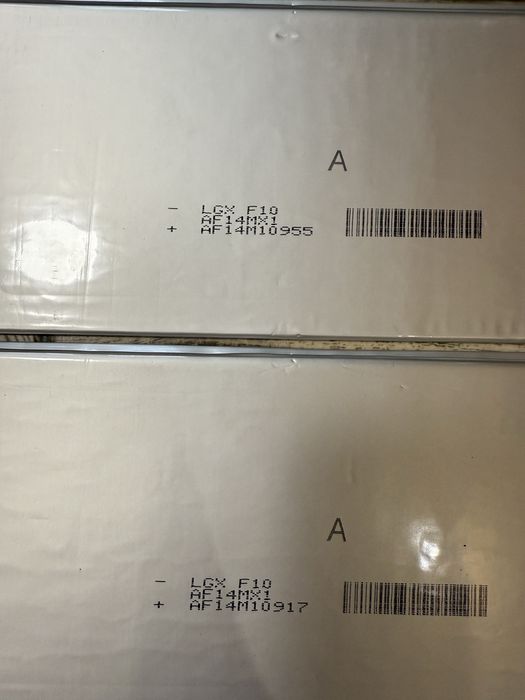 Акумуляторна комірка 1S1P+холдер LGX F10 Li-ion NMC 10Ah 3,7v: 330