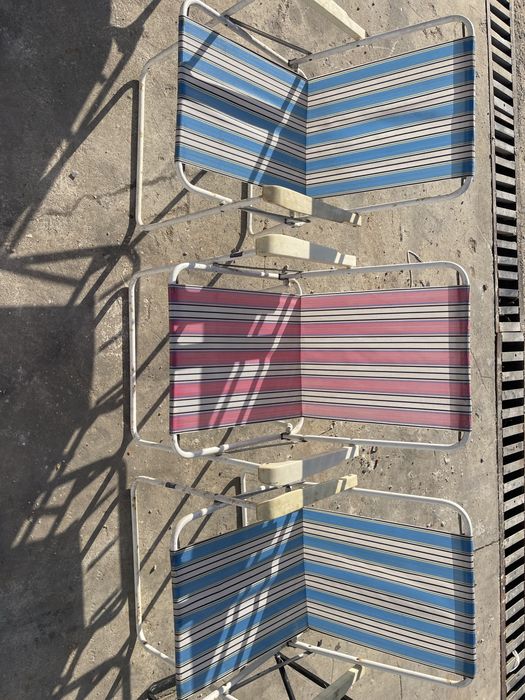 Cadeirinhas de praia usadas