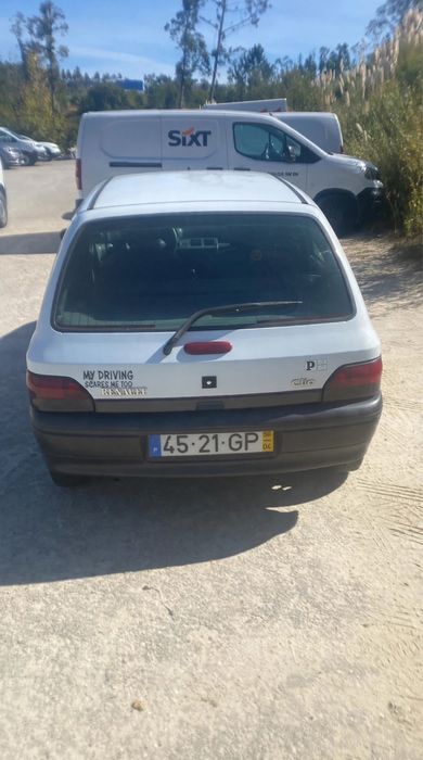Renault Clio -1996