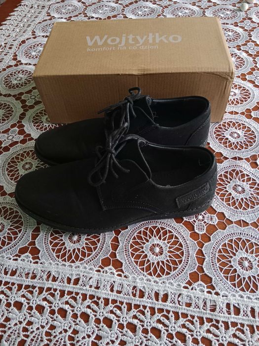 Buty chłopięce 34,39