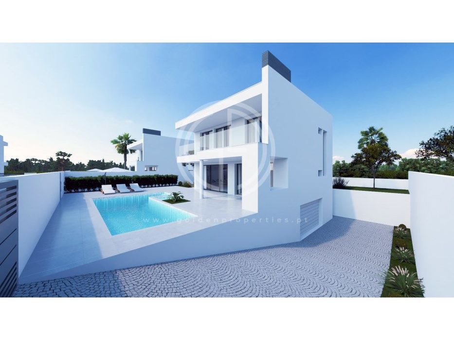 Moradia T4 isolada em Algoz