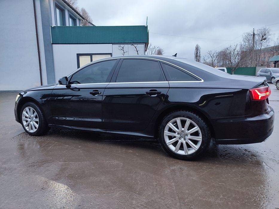 Автомобіль Audi A6C7