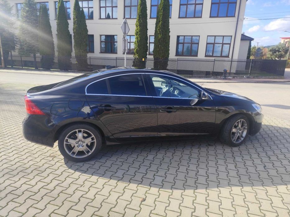 Sprzedam Volvo S60 2011r D3 2.0d 163km