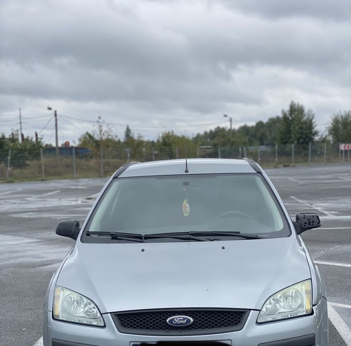 Ford Focus Universal 1.6 Бензин – 2005