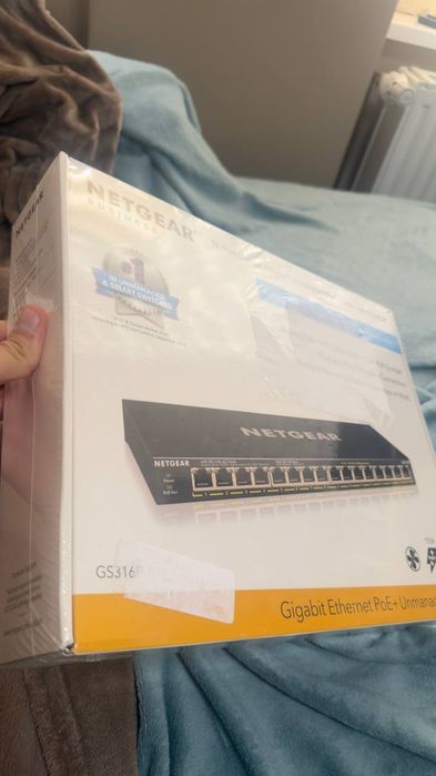 Nowy zaplombowany Switch niezarządzalny Netgear GS316P-100 16 portów