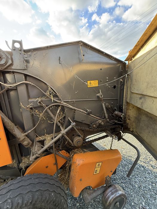 Prasa rolujaca polmot warfama z-543 , ursus