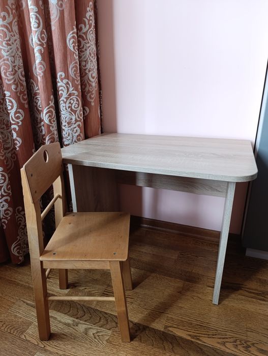 Стіл парта учнівський для дитини