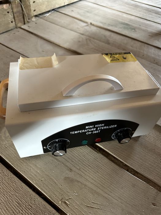 Сухожар для інструментів