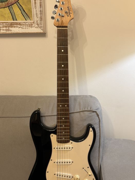 Guitarra electrica Squier Strarocaster