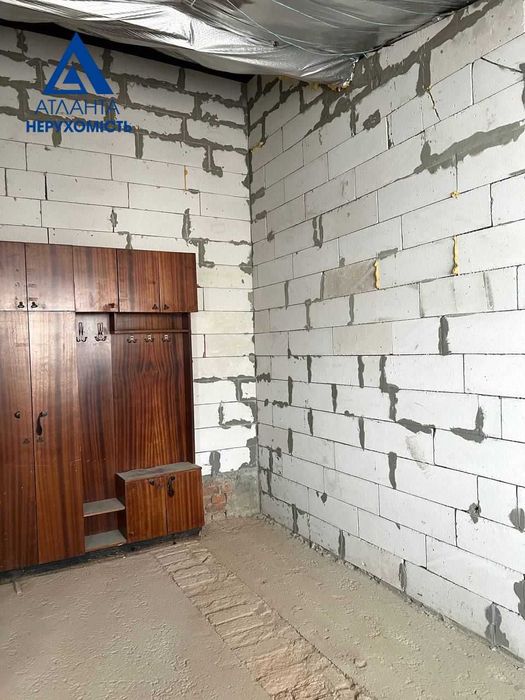 3-кімнатна квартира з автономним опаленням у Луцьку (по вул. Зацепи)!