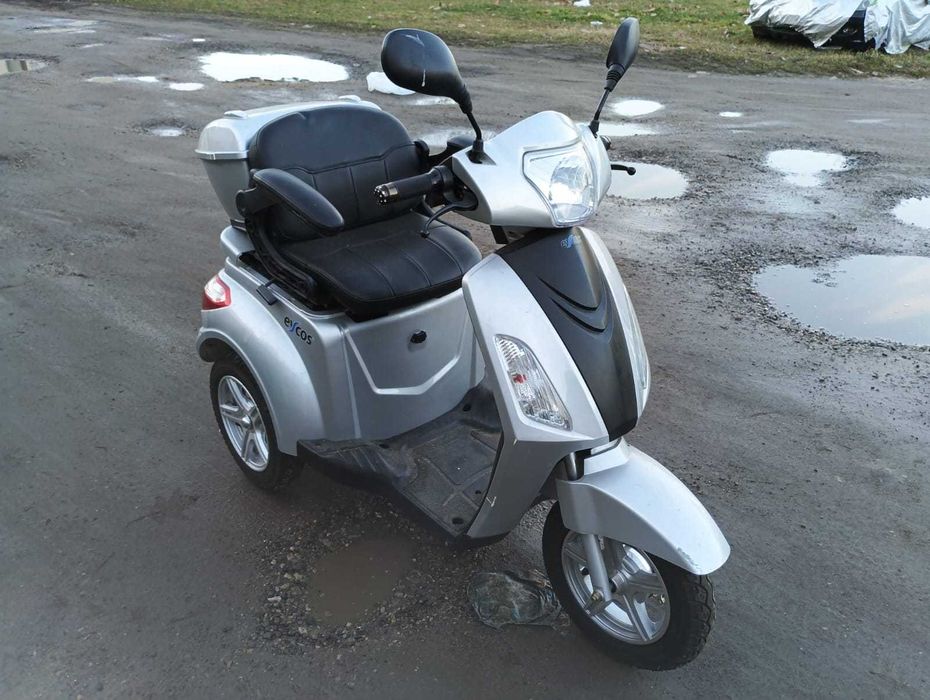 Skuter inwalidzki Eycos nowe akumulatory