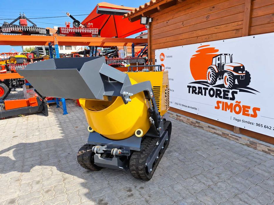 Dumper TRS T750 Auto Betoneira com rastos, pá de carregamento e tambor misturador
