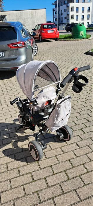 Wózek 5w1 Momi dla dziewczynki szary kwiaty