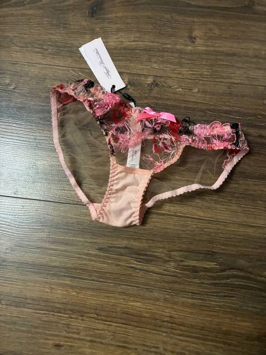 Продам нову шикарну білизну (бюст+труси)  Аgent provocateur