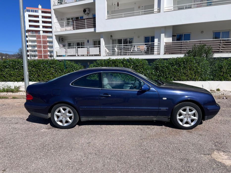 Mercedes-Benz CLK 230 Kompressor (W208) – Elegance – Gasolina/GPL