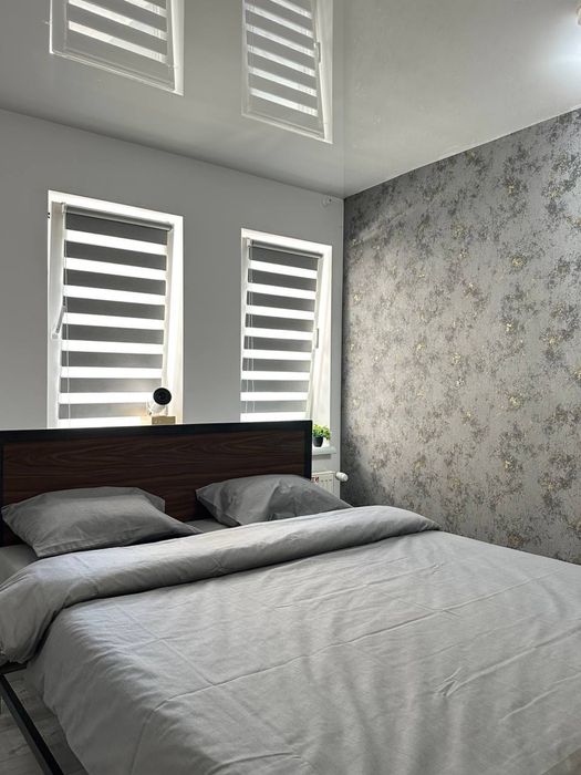 Дві кімнати ЖД вокзал квартира ВІЛЬНО